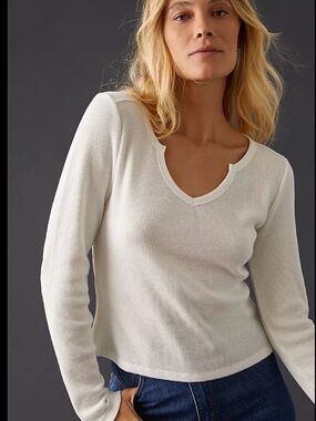 Pilcro Anthropologie White Waffle Knit Long Sleeve Notch V-Neck Thermal Top